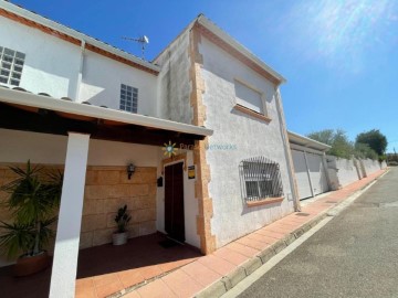 Maison 3 Chambres à Llocnou de Sant Jeroni