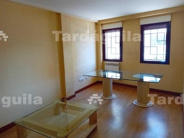 Apartamento 2 Quartos em Villares de la Reina