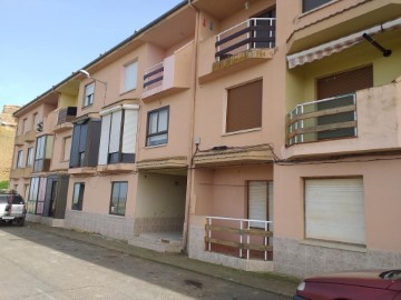 Apartment 2 Bedrooms in Valderas