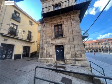 Edificio en El Ejido- Sta. Ana