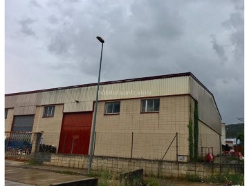 Bâtiment industriel / entrepôt à Partegas