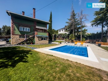 House 7 Bedrooms in Guadarrama