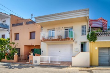 House 3 Bedrooms in Calonge Poble