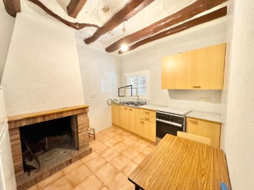 House 2 Bedrooms in Castellví de la Marca