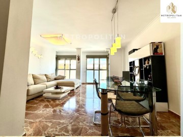 Apartment 2 Bedrooms in Quart de Poblet