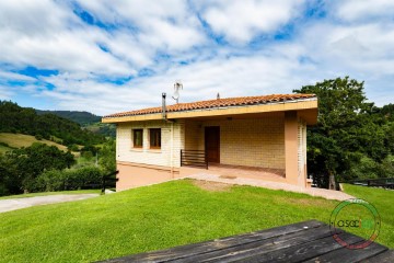 House 3 Bedrooms in Parroquias suroccidentales