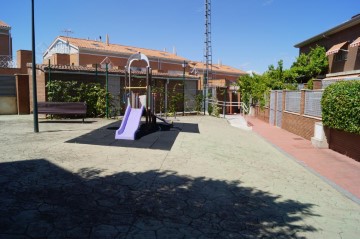 Maison 5 Chambres à Los Valles-Sanz Vázquez-El Fuerte