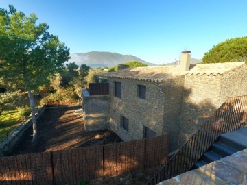 House 4 Bedrooms in Cadaqués