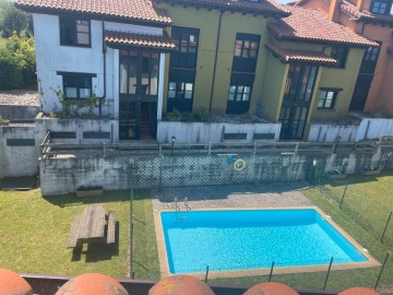 Duplex 2 Bedrooms in Colombres