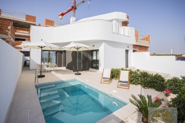 Maison 3 Chambres à Los Balcones - Los Altos del Edén