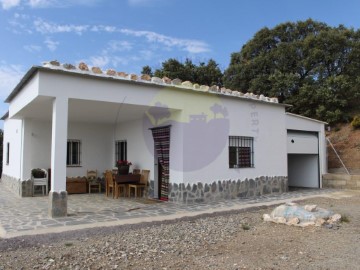 Country homes 2 Bedrooms in Salas-Contraviesa