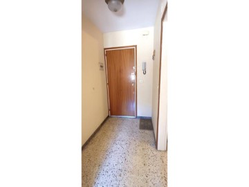 Apartment 4 Bedrooms in Sant Sadurní d'Anoia