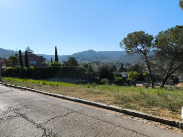 Land in Martorelles