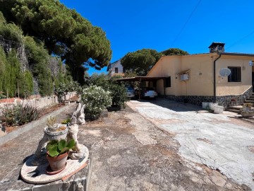 House 3 Bedrooms in Ca L'Esmandia