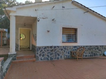 House 3 Bedrooms in L'Esparra