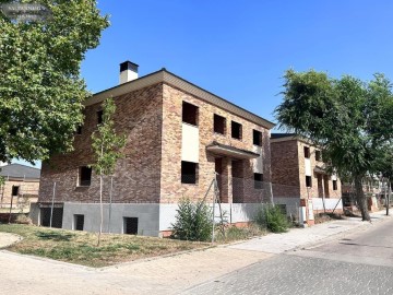 Casa o chalet 4 Habitaciones en La Dehesa - El Pinar