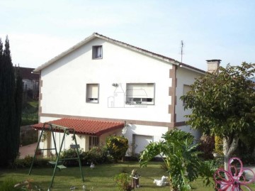 Casa o chalet 7 Habitaciones en Meira (Santa Eulalia P.)