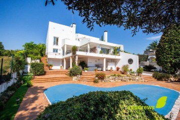 Country homes 6 Bedrooms in Poblenou