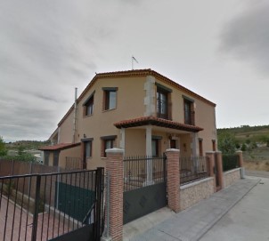 House 4 Bedrooms in Milagros