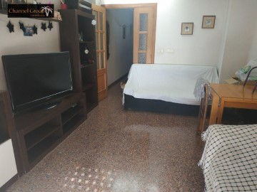 Apartment 3 Bedrooms in Elche Ciudad
