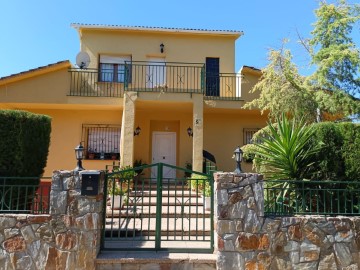 Casa o chalet 7 Habitaciones en Can Font - Ca N'Avellaneda