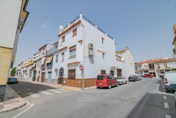 Maison 6 Chambres à Albolote