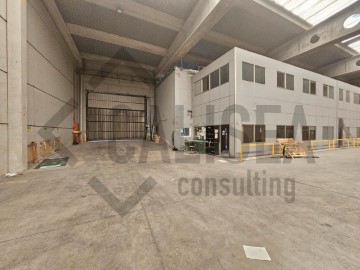 Industrial building / warehouse in Zona Nord