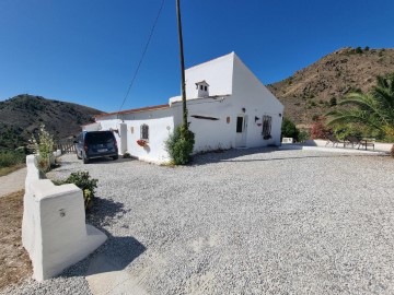 Country homes 3 Bedrooms in El Margen