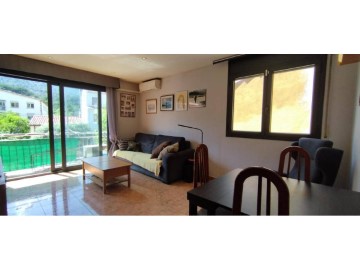 Apartment 3 Bedrooms in Aiguafreda