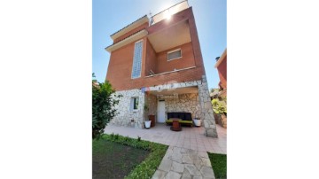 House 5 Bedrooms in Camps Blancs - Casablanca - Canons