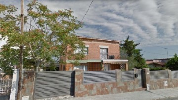 House 6 Bedrooms in Parets del Vallès