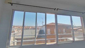 Apartment 3 Bedrooms in Cebolla