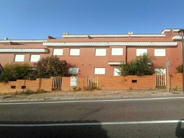 Edificio en Alfara de la Baronia