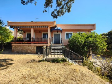 Casa o chalet 4 Habitaciones en Las Zorreras - Monte Encinar