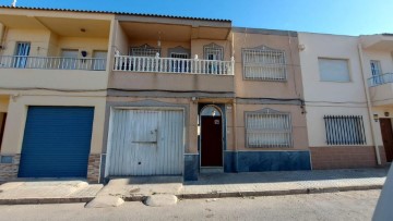 House 4 Bedrooms in La Mojonera