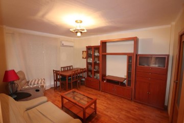 Apartment 3 Bedrooms in Yátova