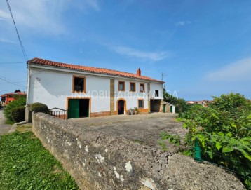 Casa o chalet 3 Habitaciones en Lastres