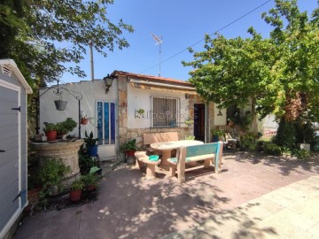 House 3 Bedrooms in Nava de Béjar