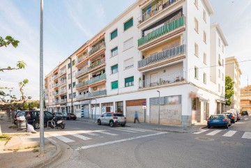 Apartment 3 Bedrooms in Poblenou - L'Oliva Gran