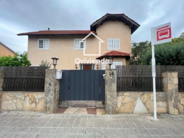 Casa o chalet 3 Habitaciones en Santa Perpètua de Mogoda