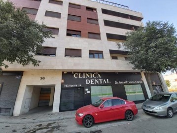 Apartment 3 Bedrooms in Hospital - Nuevo Centro