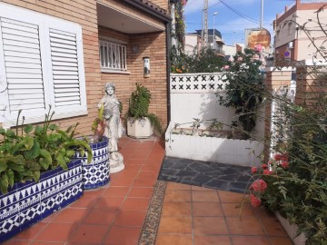 Casa o chalet 4 Habitaciones en Sant Vicenç dels Horts