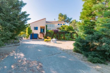 House 5 Bedrooms in Robledo de Chavela