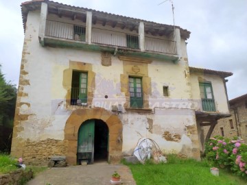 Casas rústicas en Otañes-Baltezana-Ontón
