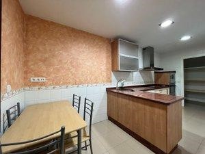 Apartamento 4 Quartos em Miralvalle-Av. Virgen del Puerto-La Data