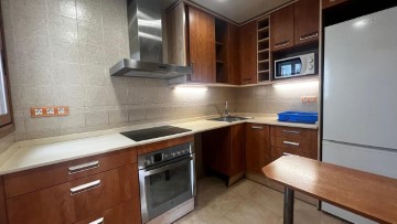 Apartment 2 Bedrooms in Sant Climent de Llobregat