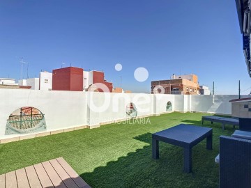 House 6 Bedrooms in Barri de Porta