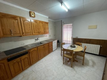 House 6 Bedrooms in Hostal Nou