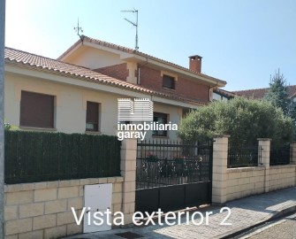 House 5 Bedrooms in Villarcayo