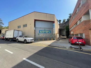 Industrial building / warehouse in La Jonquera